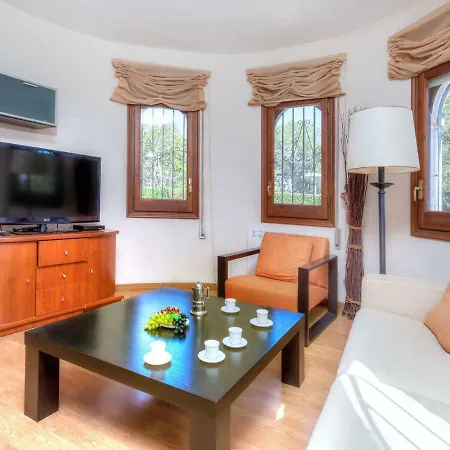 Estrella By Interhome Villa